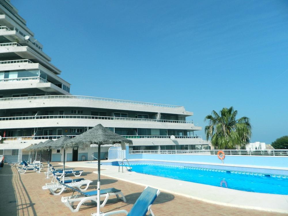 Skysea Apartments بينالماذينا المظهر الخارجي الصورة